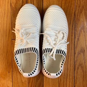 Danskin knit sneakers